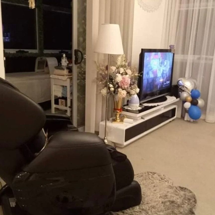 Hurstville - Photo 1