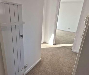 Farrel Place, KA8 - Photo 6