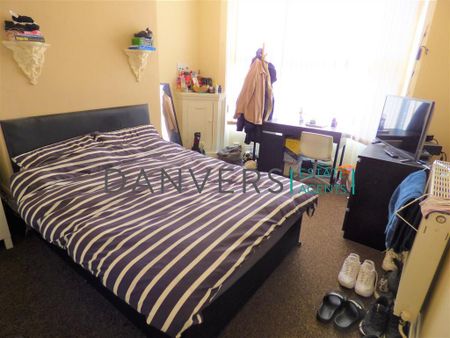 5 bedroom terraced house to rent - Photo 2