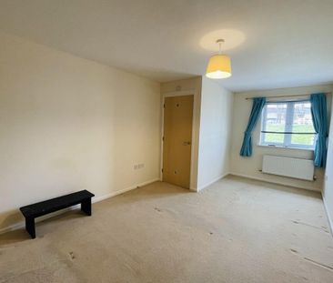 Savernake Street, SWINDON - Photo 4