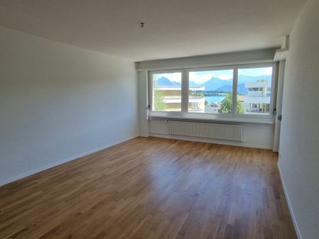 4.5 Zimmer, 2. Stock - Photo 2