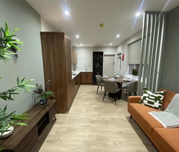 1 bedroom in a house share to rent - Photo 2