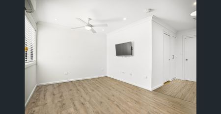 Modern 1-Bedroom Granny Flat with Carport - Photo 5