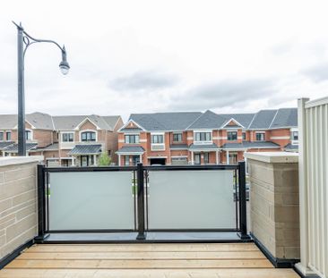 For Lease - 29 Keppel Circle, Brampton, Ontario - Photo 4