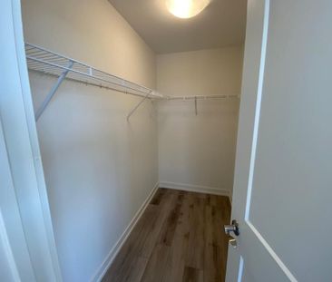 For Lease - 251 Northfield Drive Unit# 402, Waterloo, Ontario - Photo 1