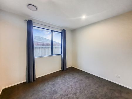 16 Tara Crescent, Ravenswood 7691 - Photo 5