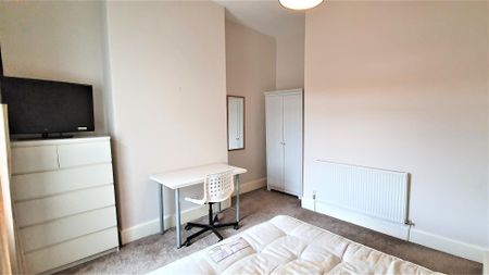 St. Davids Terrace, Chester, Saltney Ferry - Photo 5