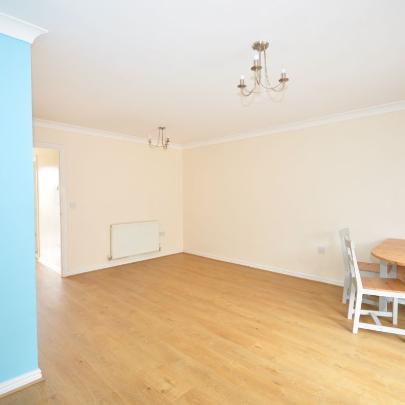 3 bedroom terraced house to rent - Photo 1