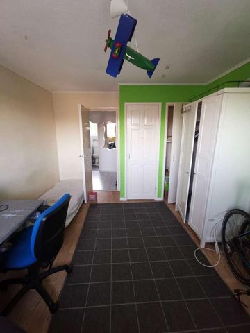 Slepe Crescent, Poole, BH12 - Photo 5