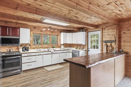 For Lease - 3515 County Rd 121 Road, Kawartha Lakes, Ontario - Photo 5