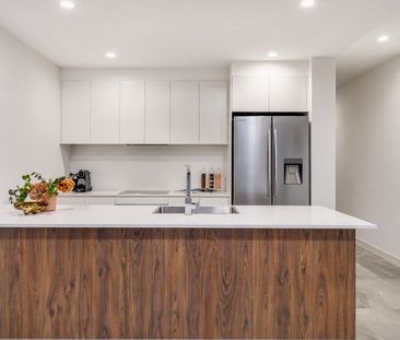 Stunning 2 Bedroom, 2 Bathroom Apartment in Marquee on Meron - Photo 3