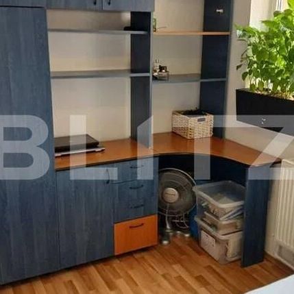 Apartament cu 3 camere, semidecomadat, zona strazii Alverna - Fotografie 1