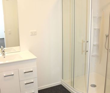 Modern Apartment of Jackson Street - Photo 3