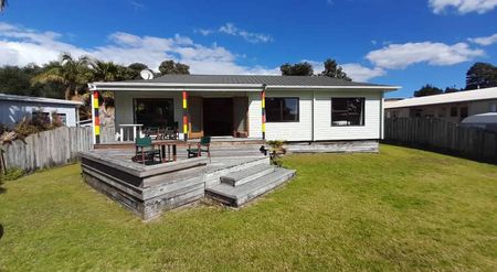 Beach House on Kenwood - Photo 3