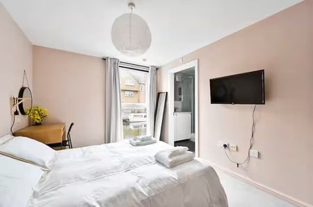 2 Bed Flat, Harrow Rd, W10 - Photo 5