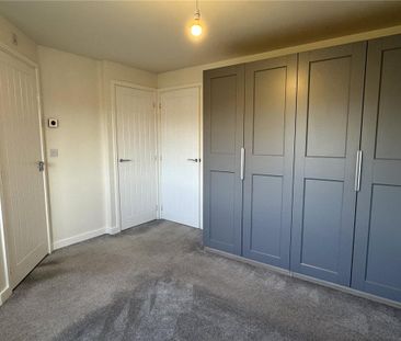 3 bedroom semi-detached house to rent - Photo 6