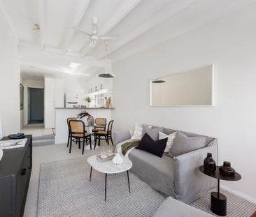 2 x 1 bedrooms units to be leased (Only downstairs available NOW!) - Photo 2