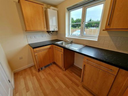 2 bedroom apartment to rent - Photo 4