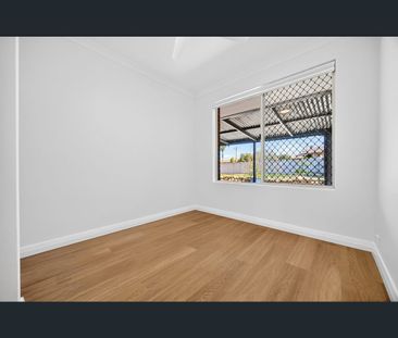 21 Casula Avenue, Coodanup, WA 6210 - Photo 4