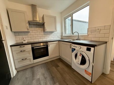 92 Benburb Street, Belfast, BT12 6JJ - Photo 4