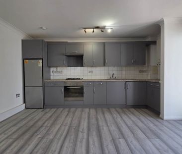 Guide Price £1,650 pcm - Available Now - Part Furnished - Photo 1