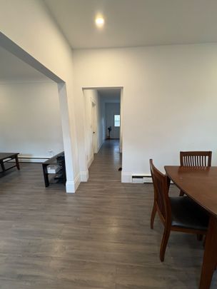 For Lease - 2177 Lakeshore Road Unit# Upper, Burlington, Ontario - Photo 1