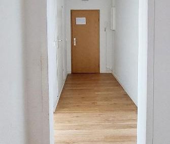 4 Zimmer mit Balkon,frisch saniert mit Aufzug - Foto 2