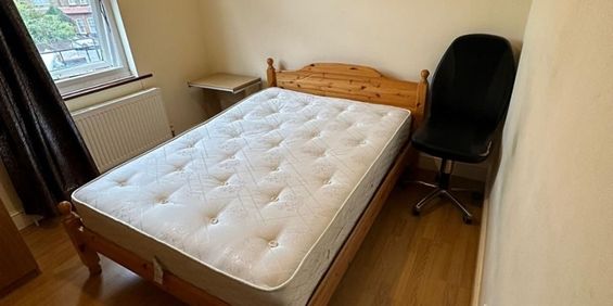 Room in a Shared House, Whymark Avenue, N22 - Photo 3