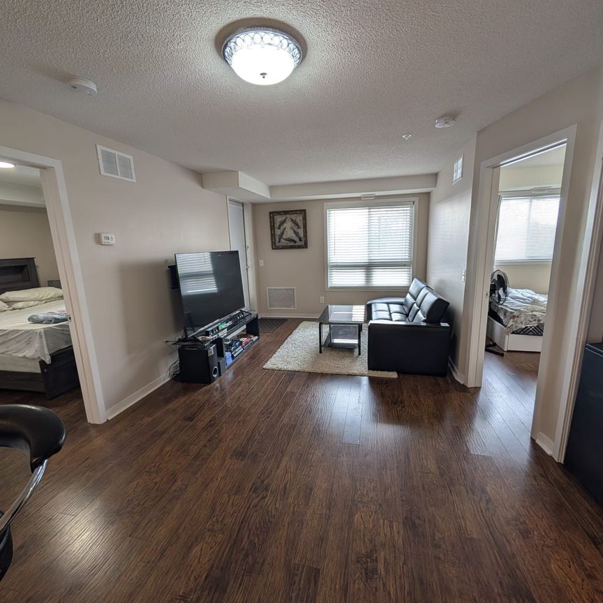 For Lease - 8 Dayspring Circle Unit# 1110, Brampton, Ontario - Photo 1