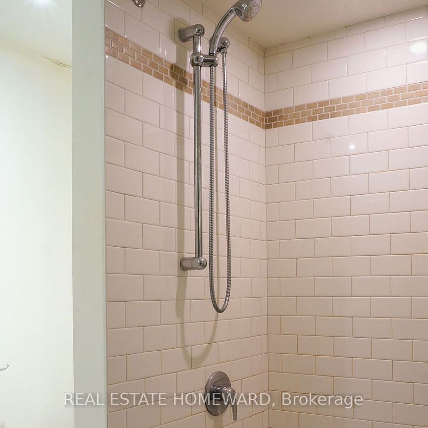 For Lease - 183 Beech Avenue Unit# Lower, Toronto, Ontario - Photo 1