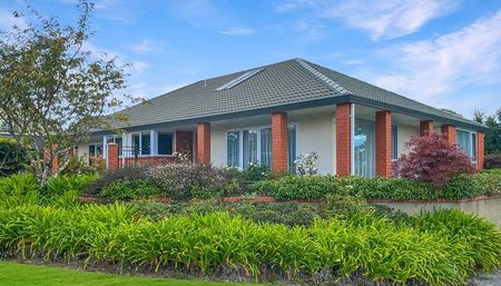 Excellent Family Home - Photo 4