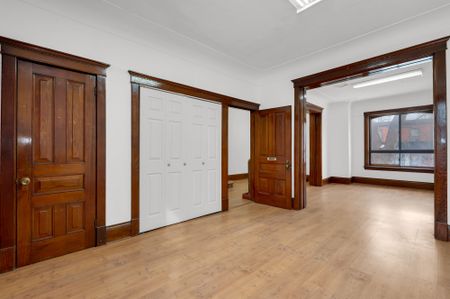 For Lease - 760 King Street, Hamilton, Ontario - Photo 2