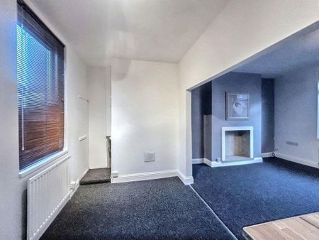 Meldon Terrace, Newbiggin, Newbiggin-by-the-Sea, Northumberland, NE64 6XJ - Photo 2