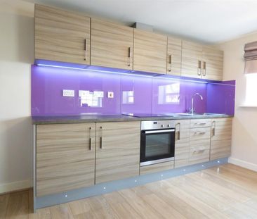 2 bedroom House To Let - Photo 4