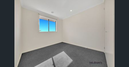 Beautiful Family Home for Lease in Tarneit! - Photo 5