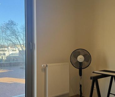 Appartement te huur in Genk voor € 1.150 met 2 slaapkamers - Photo 5
