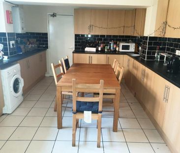 1 bedroom semi-detached house to rent - Photo 3