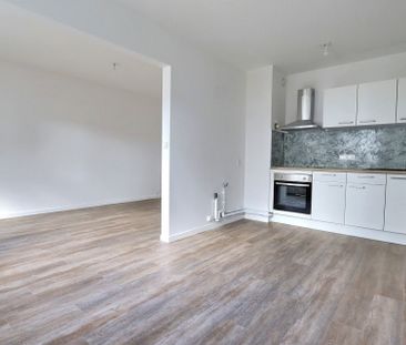 Location Appartement 1 pièce 38m² CLERMONT FERRAND 63000 - Photo 3