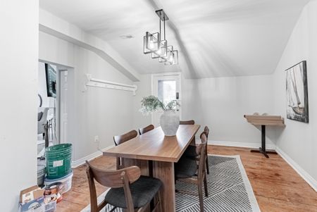 For Lease - 17277 Old Main Street Unit# Upper, Caledon, Ontario - Photo 3