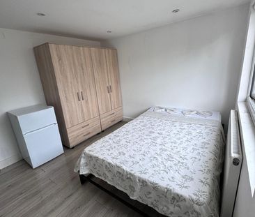 Room in a Shared House, Brantwood Road, N17 - Photo 4