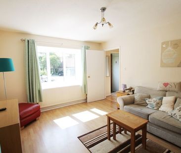 Philpots Close, West Drayton, UB7 - Photo 6