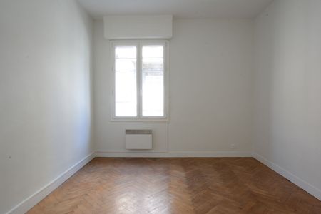 Location Appartement 2 pièces 61m² - Photo 5