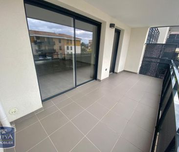Location Appartement 3 pièces 68m² CUERS 83390 - Photo 6