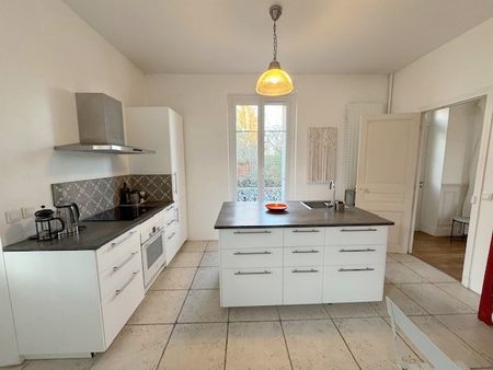 Location Maison 8 pièces 205m² ORGEVAL 78630 - Photo 5