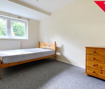 3 bedroom end of terrace house to rent - Photo 5