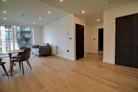 The Colmore, Snow Hill Wharf, Shadwell Street, Birmingham - Photo 5