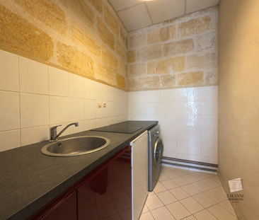 Location Appartement 2 pièces 47m² BORDEAUX 33000 - Photo 3