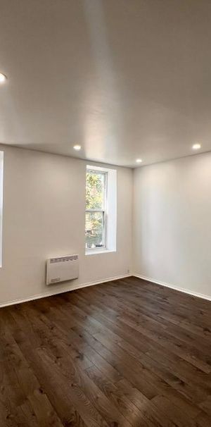 Beau 4 ½ rénové en face du métro LaSalle, Verdun - Photo 1