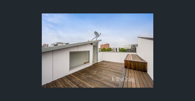 Executive Living! - Photo 1