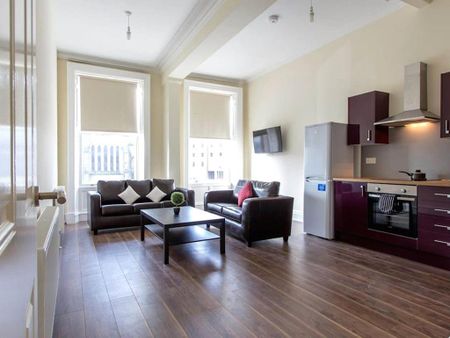 3 bedroom apartment to rent - Photo 2